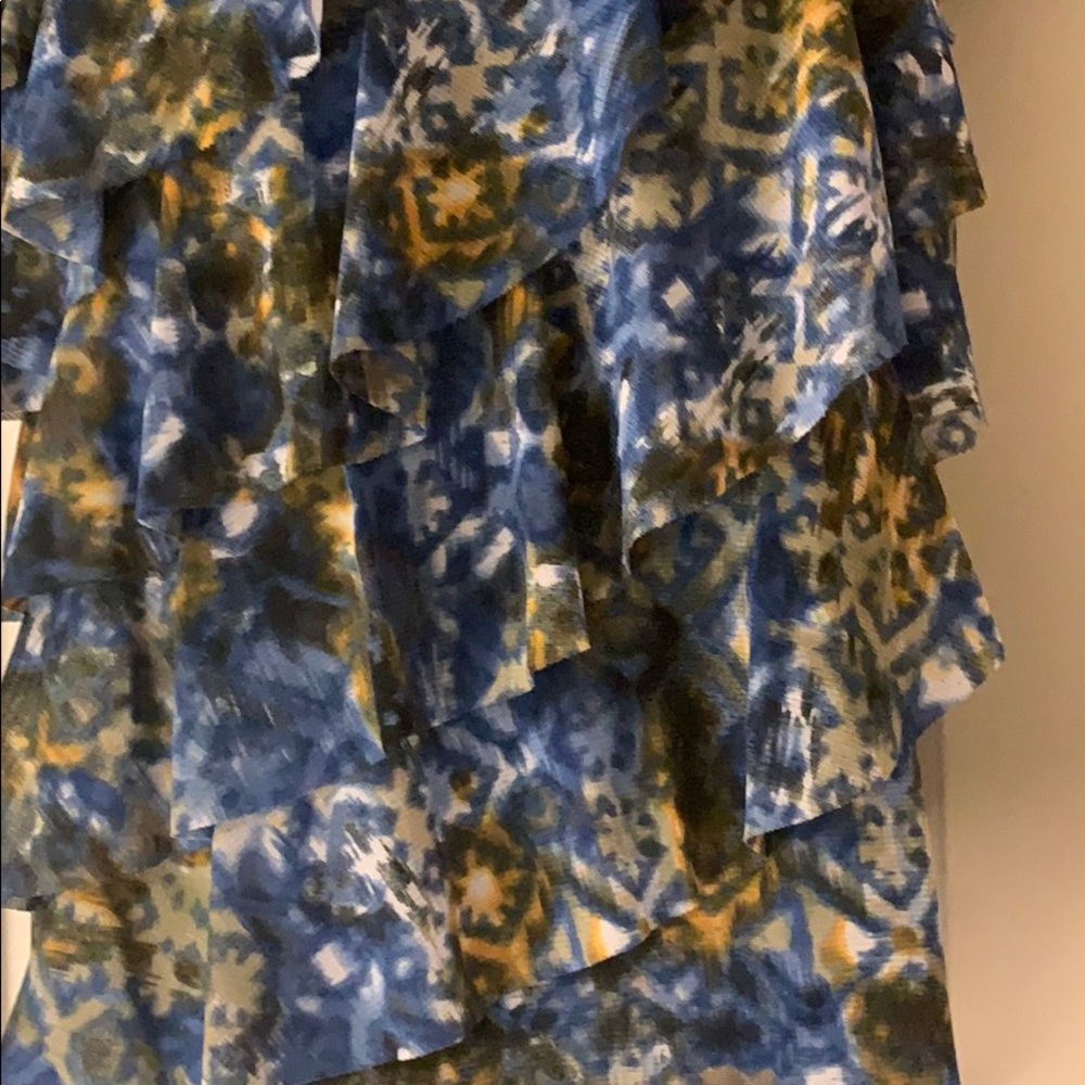 AB Studio Printed Top - Picture 2 of 6